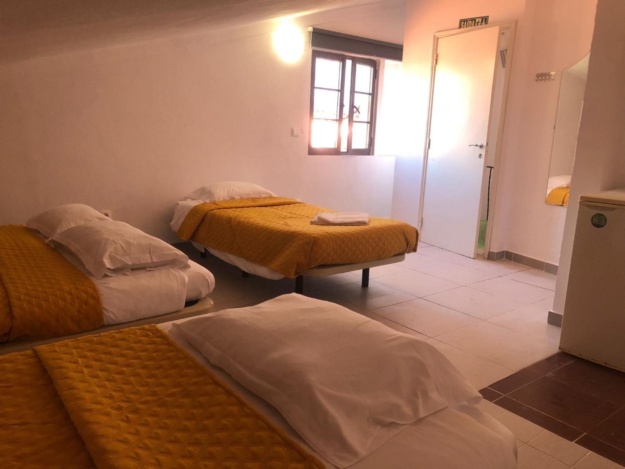 Nn Guest House Coimbra Bagian luar foto
